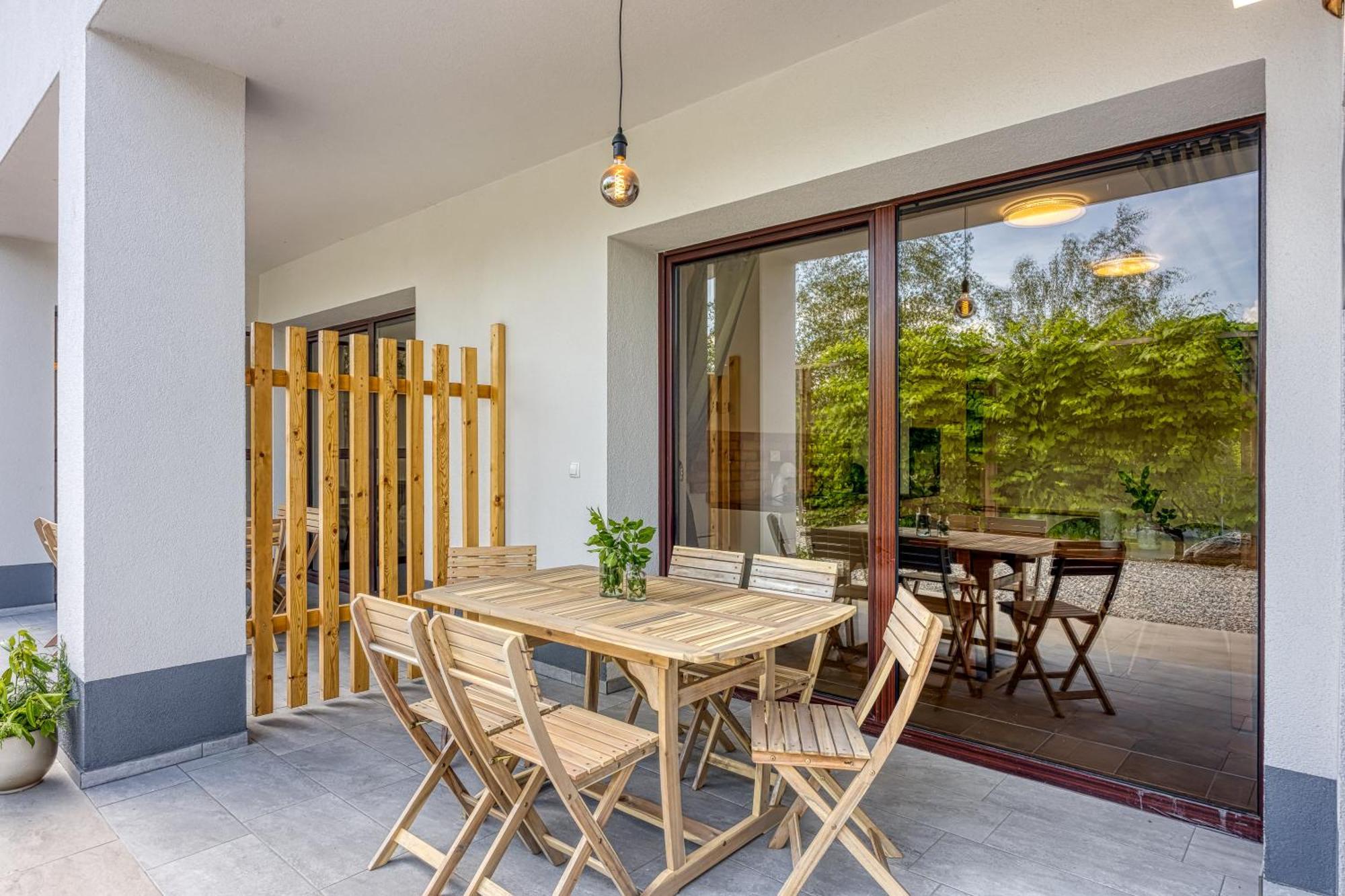 Vila Lisjak - Apartments Podčetrtek Værelse billede